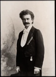 オーストリアの作曲家、ヨハン・シュトラウス2世（1825-1899）の肖像。